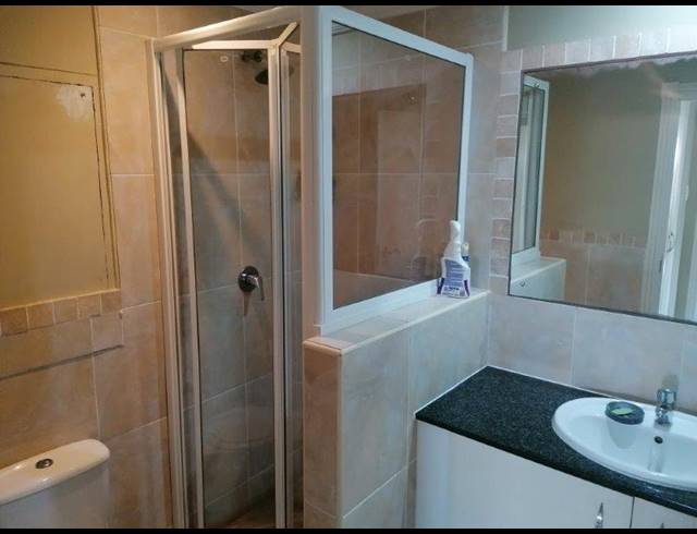 3 BEDROOM APARTMENT FOR SALE IN POINT WATERFRONT